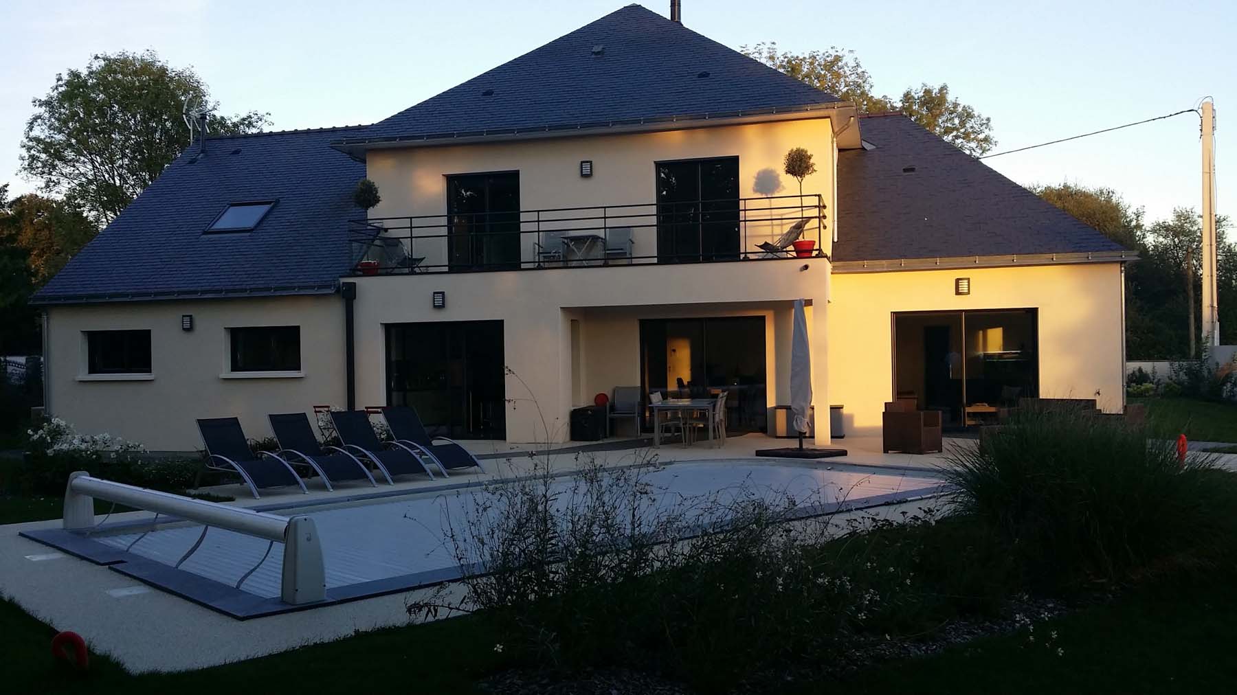 Construction de maison neuve avec piscine à Juigné sur Loire